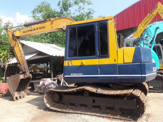 ขายค่ะ..KOMATSU PC80  เก่าใน  ปรับสภาพพร้อมใช้...ราคาไม่แพง..ลองระบบกันได้ทุกวัน..โทร  089-3818694  ดวงนภา