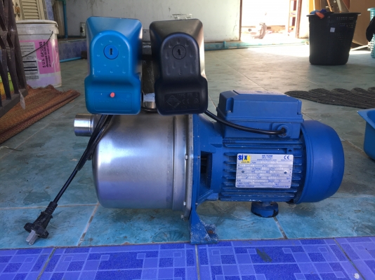 ปั้มน้ำหัวสแตนเลส SIX team Made in ITALY ขนาด 1 HP ไฟบ้าน 220V สภาพสดใหม่เดิมๆมาเทสก่อนได้!!