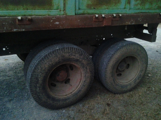 เทนเลอร์ดั้มลากติดท้ายรถไถสภาพสวยพร้อมใช้คับ