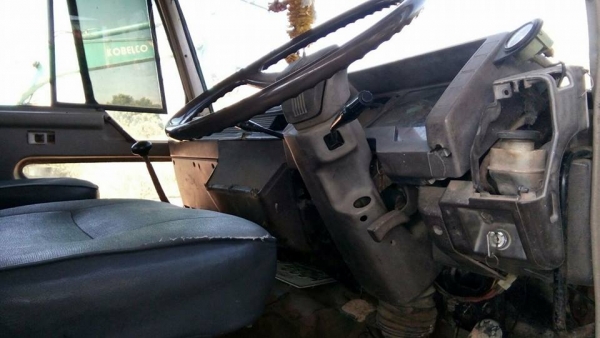 ขายรถแบคโค SK200-5 มาร์คไฟว์ ไฟฟ้าครบ ช่วงล่างเต็ม รถสวยสภาพดีพร้อมใช้งาน เอกสารเล่มทะเบียนพร้อมโอน ราคา730,000 สนใจโทร 090-8588220คุณนะ 093-3258446คุณบิว หรือเข้าดูสินค้าอื่นๆได้ที่ www.narong2truck.com หรือ www.truck.in.th/498 หรือเพจFacebook ณรงค์ ซื้อ