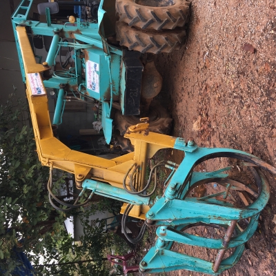 ขายรถคีบอ้อย