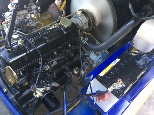 รถโฟล์คลิฟท์ตักยางพาราตักยางก้อนตักยางถ้วยตักทะลายปาล์ม รถโฟล์คลิฟท์ตักยางพาราตักยางก้อนตักยางถ้วยตักทะลายปาล์ม