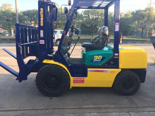 รถโฟล์คลิฟท์ตักยางพาราตักยางก้อนตักยางถ้วยตักทะลายปาล์ม รถโฟล์คลิฟท์ตักยางพาราตักยางก้อนตักยางถ้วยตักทะลายปาล์ม