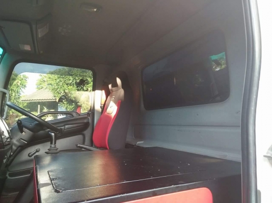 อยากขายลดราคาลงอีก หกล้อกลาง Hino 500