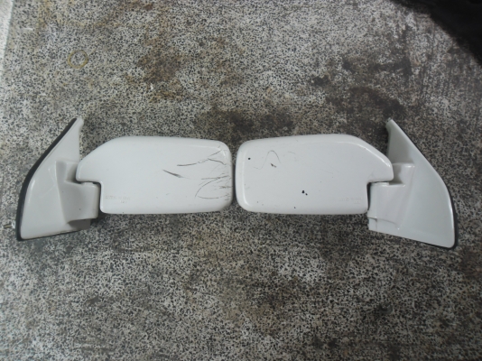 กระจกมองข้าง