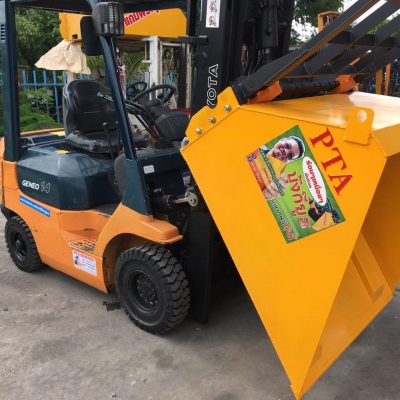 ขายรถตักยางพาราตักยางก้อนตักยางถ้วยตักขี้ยางตักทะลายปาล์มตักไม้บด