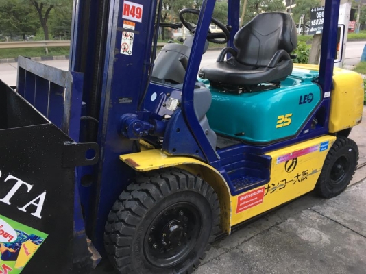 ขายรถโฟล์คลิฟท์ตักยางพาราตักยางก้อนตักยางถ้วยตักขี้ยางตักทะลายปาล์ม081-8342060 ขายรถโฟล์คลิฟท์ตักยางพาราตักยางก้อนตักยางถ้วยตักขี้ยางตักทะลายปาล์ม081-8342060