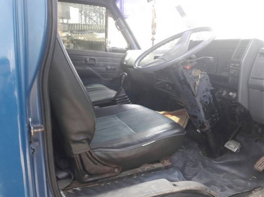 หกล้ออีสูสุ NKR 115 แรง