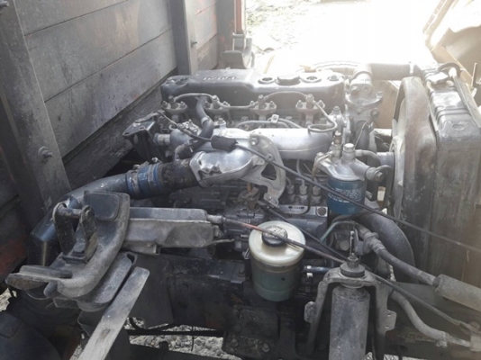 หกล้ออีสูสุ NKR 115 แรง