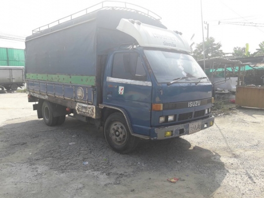 หกล้ออีสูสุ NKR 115 แรง