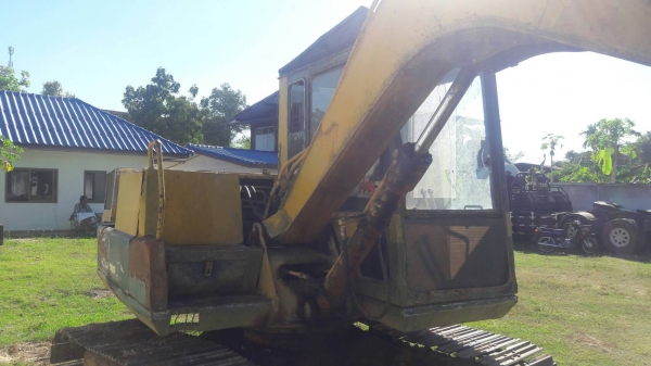 ขาย 370,000 KOMATSU pc 60-5 เครื่องดี ปั้มแรง เอวแน่น ช่วงล่างสวย  090-772-3710 090-772-3708