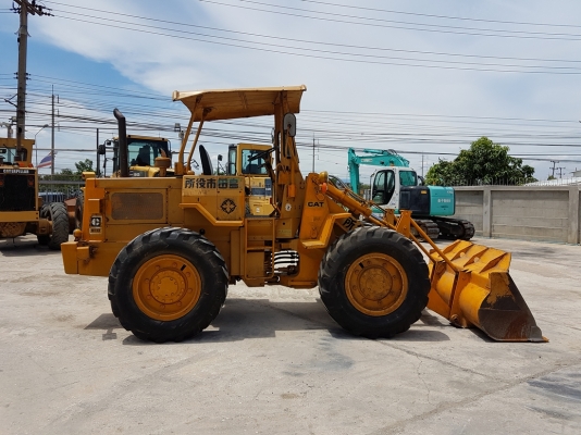 ขายรถตักล้อยาง ยี่ห้อ CATERPILLAR  910 บุ้งกี๋ 1.2 คิว เครื่อง CAT3204 4สูบ