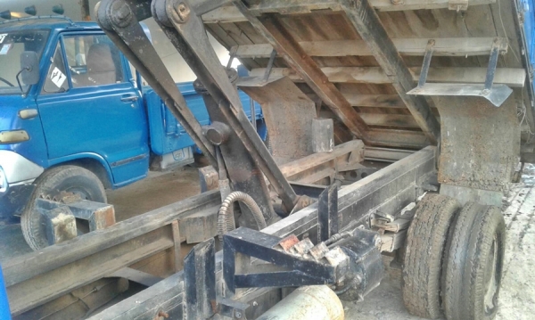 ISUZU 6 ล้อ+ดั๊มพ์ต่อใหม่+เครื่อง 110 CBE1 ฝาดำ**ขาย แสนเดียว**