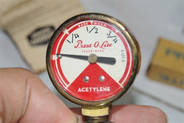 ชุดหัวเชื่อม งานรุ่นเก่าอเมริกายี่ห้อ Prest-o-lite Made In U.S.A.