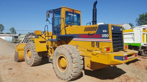 ขาย รถตัก KOMATSU WA350-1 สภาพสวยพร้อมใช้งาน เอกสารใบอินวอยซ์