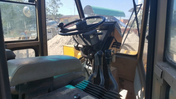 ขาย รถตัก KOMATSU WA350-1 สภาพสวยพร้อมใช้งาน เอกสารใบอินวอยซ์