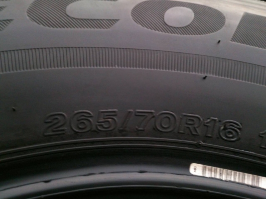 ขายยาง 265/70R16 บริดสโตน อีโคเปีย ปี14 ดอกยางหนาสวยสด จำนวน 1 ชุด