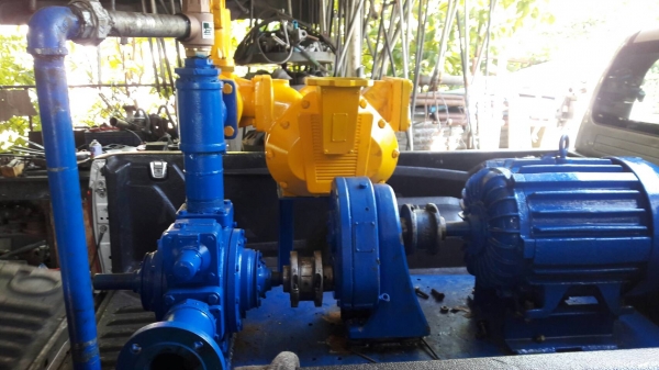 ขายปั้มโหลดน้ำมันขนาดใหญ่สำหรับคลังน้ำมัน มือสอง