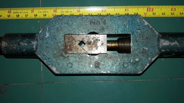 ขายด้ามต๊าปเกลียวNO4  M9-27  3/8-1 MADE IN GERMANY.ขนาดใหญ่ยาว20"