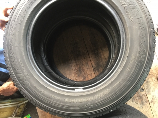 ขายยาง 205/70/15 มือสองสภาพดีแน่นอน