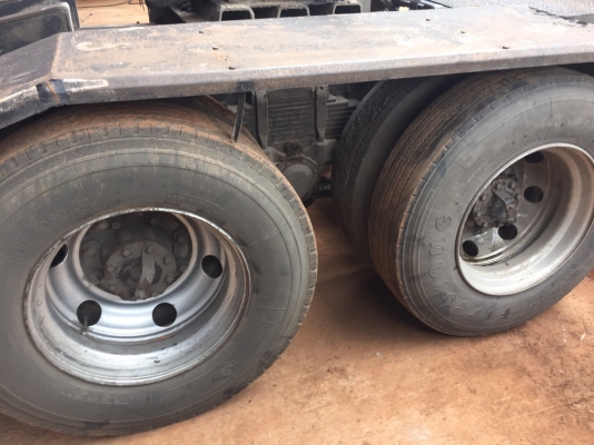 (มี2คัน)10ล้อหัวลาก260แรงM6...FN627RNC (ดูหน้าเล่ม)ปี2548 รถใช้งานอยู่ ตอนนี้จอดขายแล้ว..