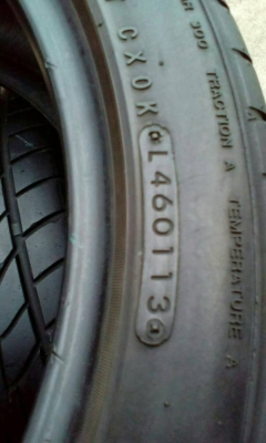 215/45R17 NITTO NT555 EXTREM MADE IN JAPAN ชุด 4 เส้น tel. 081-427-3941 215/45R17 NITTO NT555 EXTREM MADE IN JAPAN ชุด 4 เส้น tel. 081-427-3941
