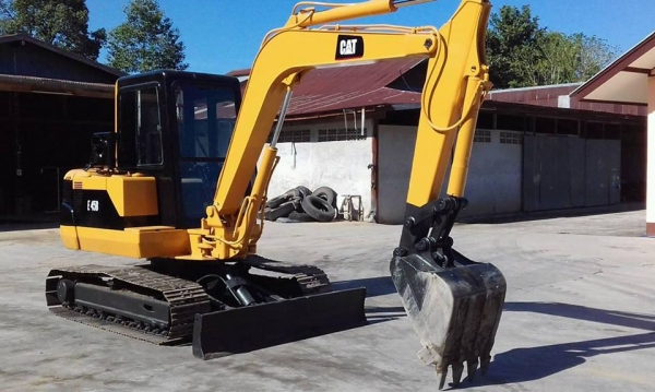 ขายแบคโฮ CAT E45 B ขายแบคโฮ CAT E45 B