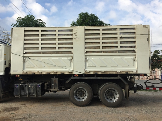 ขายรถพ่วง HINO 380 ซีรีส์500 ปี 56 ดั้มสามมิตร ยางดี ลูกสามเพลายาว 6.50 เมตร