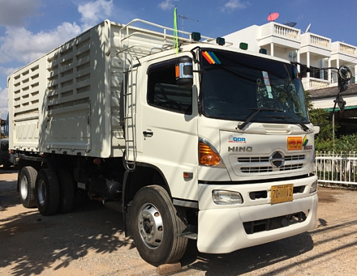 ขายรถพ่วง HINO 380 ซีรีส์500 ปี 56 ดั้มสามมิตร ยางดี ลูกสามเพลายาว 6.50 เมตร