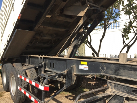 ขายรถพ่วง HINO 380 ซีรีส์500 ปี 56 ดั้มสามมิตร ยางดี ลูกสามเพลายาว 6.50 เมตร