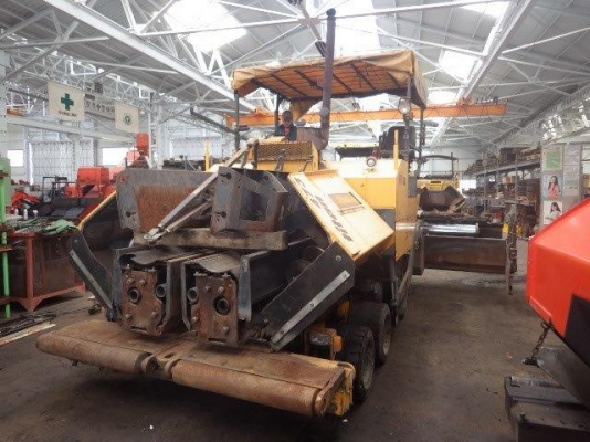 รถปูผิวทาง ABG TITAN473-2 พร้อม Set sensor ปี2002 ครับ