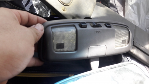 กระจก+ไฟส่อง +บังแดดsure toyota mighty