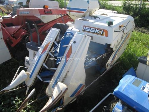 รถเกี่ยวข้าวนั่งขับ ISEKI HL80  เครื่องยนต์ดีเซล รหัสสินค้า 80904131 www.nihonmono.com