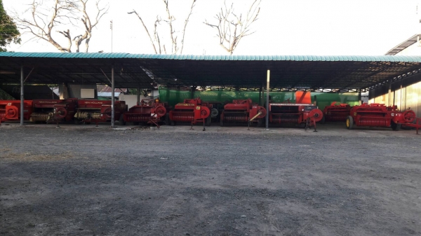 ขายเครื่องอัดฟางราคาถูกมากกว่า 50เครื่อง