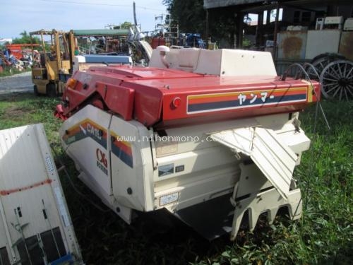 รถเกี่ยวข้าวนั่งขับ YANMAR CA15 เครื่องยนต์ดีเซล รหัสสินค้า 80903924 www.nihonmono.com