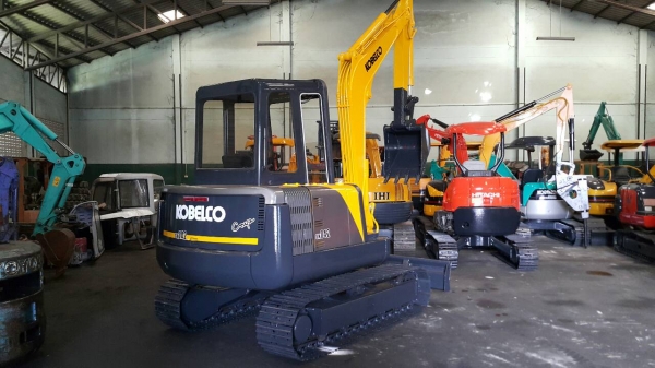 ขาย รถขุด KOBELCO รุ่น SK042 มือสองญี่ปุ่น แทรกเหล็กสวย หัวเก๋ง สลัก บูท เอวแน่น 100\% ปั้มนิ้ว คอนโทรลน้ำมัน ทำงานไว เทียบเท่า PC45 มือถือ/LINE ID: 0818753444