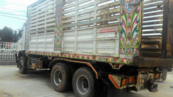 ขายรถบรรทุก 10ล้อ2เพลา HINO 320แรง ปี49 สภาพพร้อมใช้งาน เอกสารเล่มทะเบียนพร้อมโอน ราคา1,650,000 สนใจ