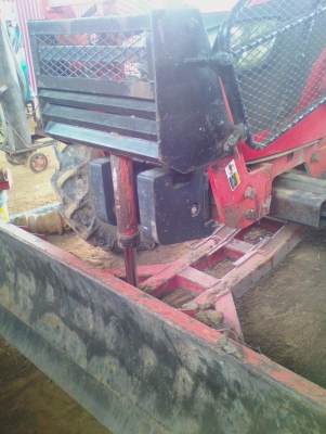 ฝากขายรถไถ คูโบต้า M70 ปี54 ฝากขายรถไถ คูโบต้า M70 ปี54