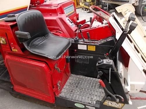 รถเกี่ยวข้าวนั่งขับ YANMAR TC950 เครื่องยนต์ดีเซล รหัสสินค้า 80802977 www.nihonmono.com