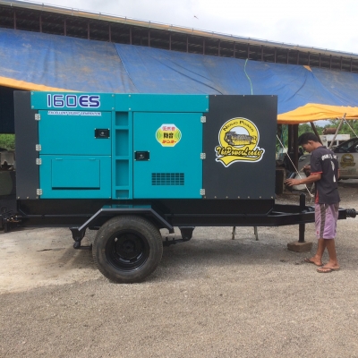 ขายเครื่องปั่นไฟ160kvaพร้อมเทลเลอร์
