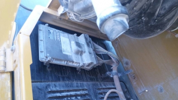 ตัดขายอะไหล่ รถแมคโค CAT-320-D มึใครต้องการอะไหล่ตัวไหนบ้างครับ