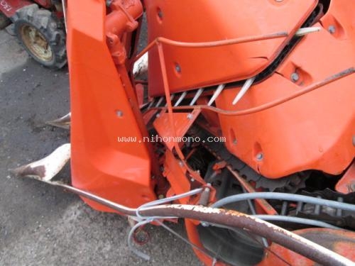 รถเกี่ยวข้าวนั่งขับ KUBOTA RX1100 เครื่องยนต์ดีเซล รหัสสินค้า 13001476 www.nihonmono.com