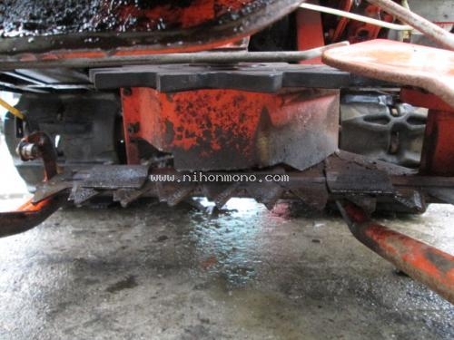 รถเกี่ยวข้าวนั่งขับ KUBOTA RX950 เครื่องยนต์ดีเซล 9.5แรงม้า รหัสสินค้า 13001475 www.nihonmono.com รถเกี่ยวข้าวนั่งขับ KUBOTA RX950 เครื่องยนต์ดีเซล 9.5แรงม้า รหัสสินค้า 13001475 www.nihonmono.com