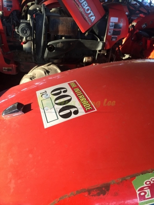 รถไถนาคูโบต้ามือสองราคาถูก รุ่น L3608 พร้อมใบดันคานล่าง แถมผานไถ 1 พวง รถไถนาคูโบต้ามือสองราคาถูก รุ่น L3608 พร้อมใบดันคานล่าง แถมผานไถ 1 พวง