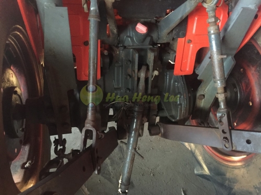 รถไถนาคูโบต้ามือสองราคาถูก รุ่น L3608 พร้อมใบดันคานล่าง แถมผานไถ 1 พวง รถไถนาคูโบต้ามือสองราคาถูก รุ่น L3608 พร้อมใบดันคานล่าง แถมผานไถ 1 พวง