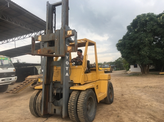 ขายถูก!! รถยก Forklift Toyota 7 ตัน เสาสูง สภาพพร้อมใช้งาน**