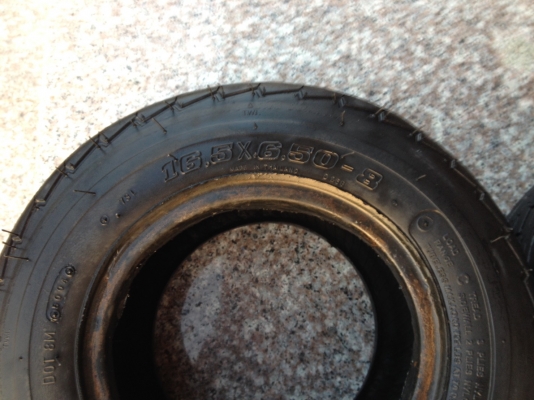 ขายยาง กระทะล้อ 8 นิ้ว ใส่รถกอล์ฟ หรือรถป็อป 4 เส้น 2000 บาท ขายยาง กระทะล้อ 8 นิ้ว ใส่รถกอล์ฟ หรือรถป็อป 4 เส้น 2000 บาท