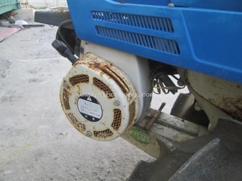 รถเกี่ยวข้าวเดินตาม ISEKI RX310 เครื่องยนต์เบนซิน 3.2 PS รหัสสินค้า 80904371 www.nihonmono.com รถเกี่ยวข้าวเดินตาม ISEKI RX310 เครื่องยนต์เบนซิน 3.2 PS รหัสสินค้า 80904371 www.nihonmono.com