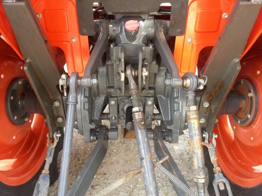 คูโบต้า L3608DT 4 WD ใบมีดดันหน้า ตัดหญ้าใหม่ เกรด A