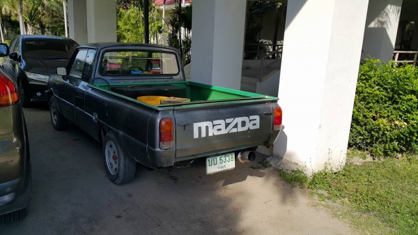 Mazda familia 1400  5 เกียร์